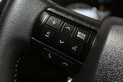 2021 Toyota Hilux SR5