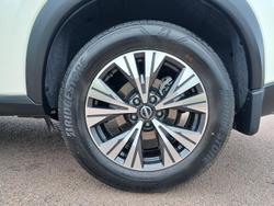 2023 Nissan X-TRAIL ST-L