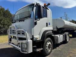 2009 Isuzu F Series GXD WHITE