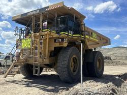 1998 Caterpillar 777D