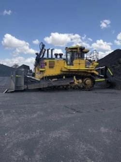2019 Komatsu D375a-8