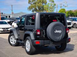 2017 Jeep Wrangler Sport