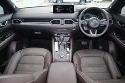 2025 Mazda CX-5 G35 Akera