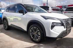 2025 Nissan X-TRAIL Ti