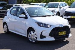 2024 Toyota Yaris Ascent Sport