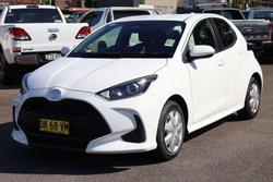 2024 Toyota Yaris Ascent Sport