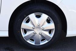 2024 Toyota Yaris Ascent Sport