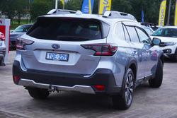 2022 Subaru Outback AWD Touring