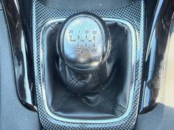 2015 Holden Commodore SV6 VF MY15 Heron White