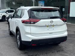 2026 Nissan X-TRAIL ST T33 MY26 Everest White