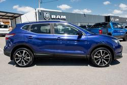 2017 Nissan QASHQAI Ti