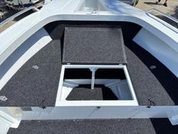 2026 QUINTREX 460 Renegade SC