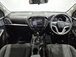 2022 Isuzu D-MAX SX MY22.75 4X4 Dual Range Mineral White