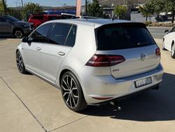 2016 Volkswagen Golf GTI Performance