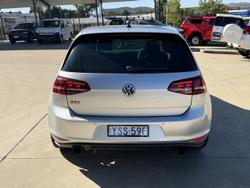 2016 Volkswagen Golf GTI Performance