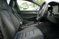 2024 Volkswagen Golf R Black Edition