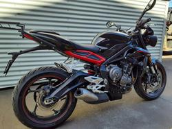 2019 Triumph Street Triple R 765 Street Triple Black