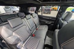 2023 Ford Everest Platinum