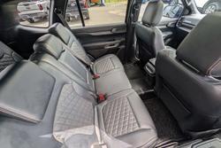 2023 Ford Everest Platinum