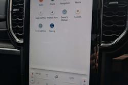 2023 Ford Everest Platinum