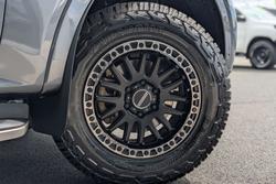 2023 Ford Everest Platinum