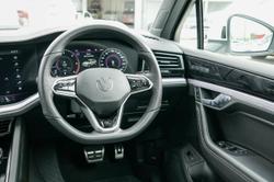 2022 Volkswagen Touareg 210TDI R-Line