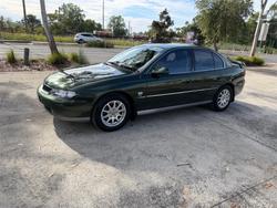 2002 HOLDEN CALAIS VXII GREEN