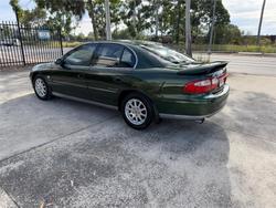 2002 HOLDEN CALAIS VXII GREEN