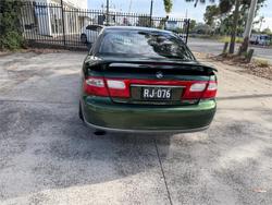 2002 HOLDEN CALAIS VXII GREEN