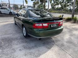 2002 HOLDEN CALAIS VXII GREEN