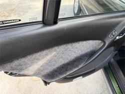 2002 HOLDEN CALAIS VXII GREEN