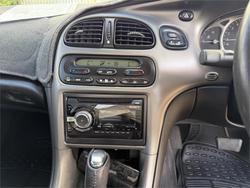 2002 HOLDEN CALAIS VXII GREEN