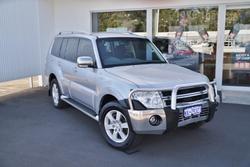 2011 Mitsubishi Pajero 30th Anniversary