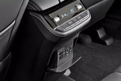 2025 LDV D90 Executive