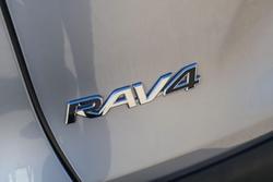 2022 Toyota RAV4 GXL