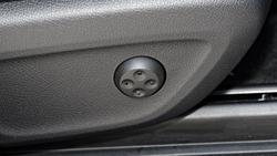 2025 Mercedes-Benz GLE-Class GLE300 d