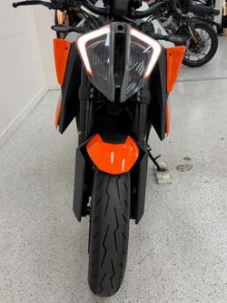 2022 Ktm 1290 SUPER DUKE R Orange