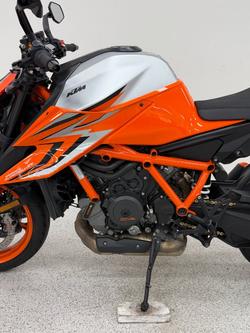 2022 Ktm 1290 SUPER DUKE R Orange