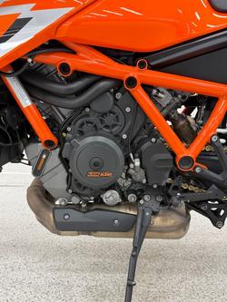 2022 Ktm 1290 SUPER DUKE R Orange