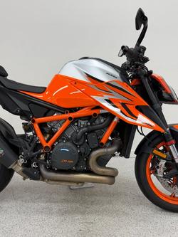 2022 Ktm 1290 SUPER DUKE R Orange
