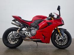 Ducati Panigale V2 S