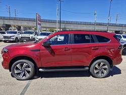 2025 Isuzu MU-X LS-T