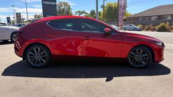 2021 Mazda 3 G25 Evolve