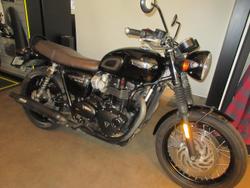 Triumph Bonneville T120 Black