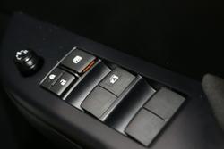 2025 Toyota Hilux SR