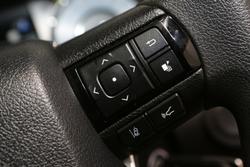 2025 Toyota Hilux SR