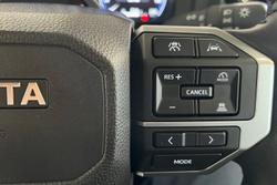 2025 Toyota Landcruiser Prado VX