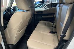 2025 Toyota Landcruiser Prado VX