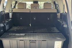 2025 Toyota Landcruiser Prado VX