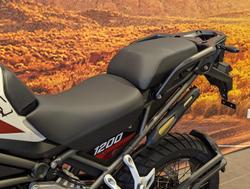 2025 Triumph Tiger 1200 Desert Edition Tiger White